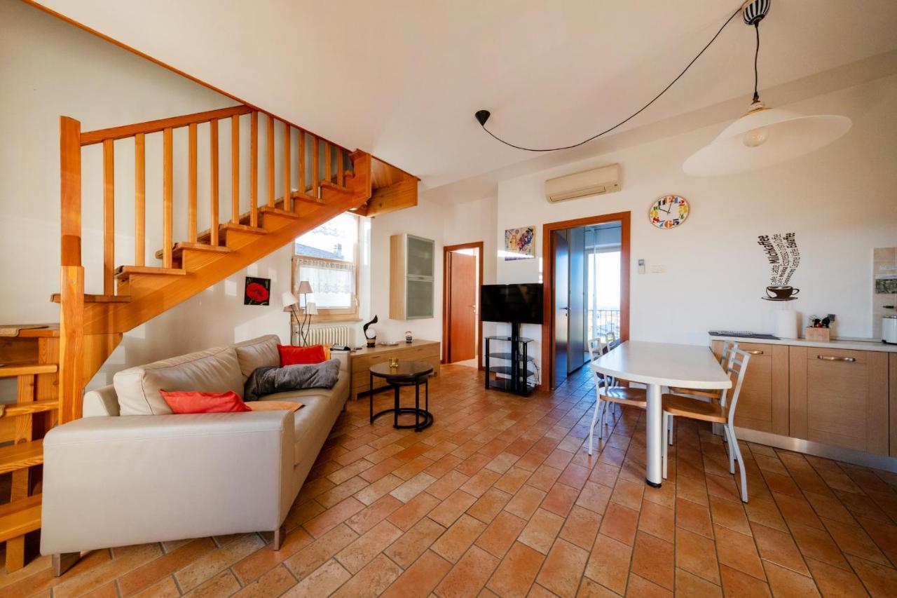 Apartmentsgarda - Rosa Chiare Bardolino Exteriér fotografie