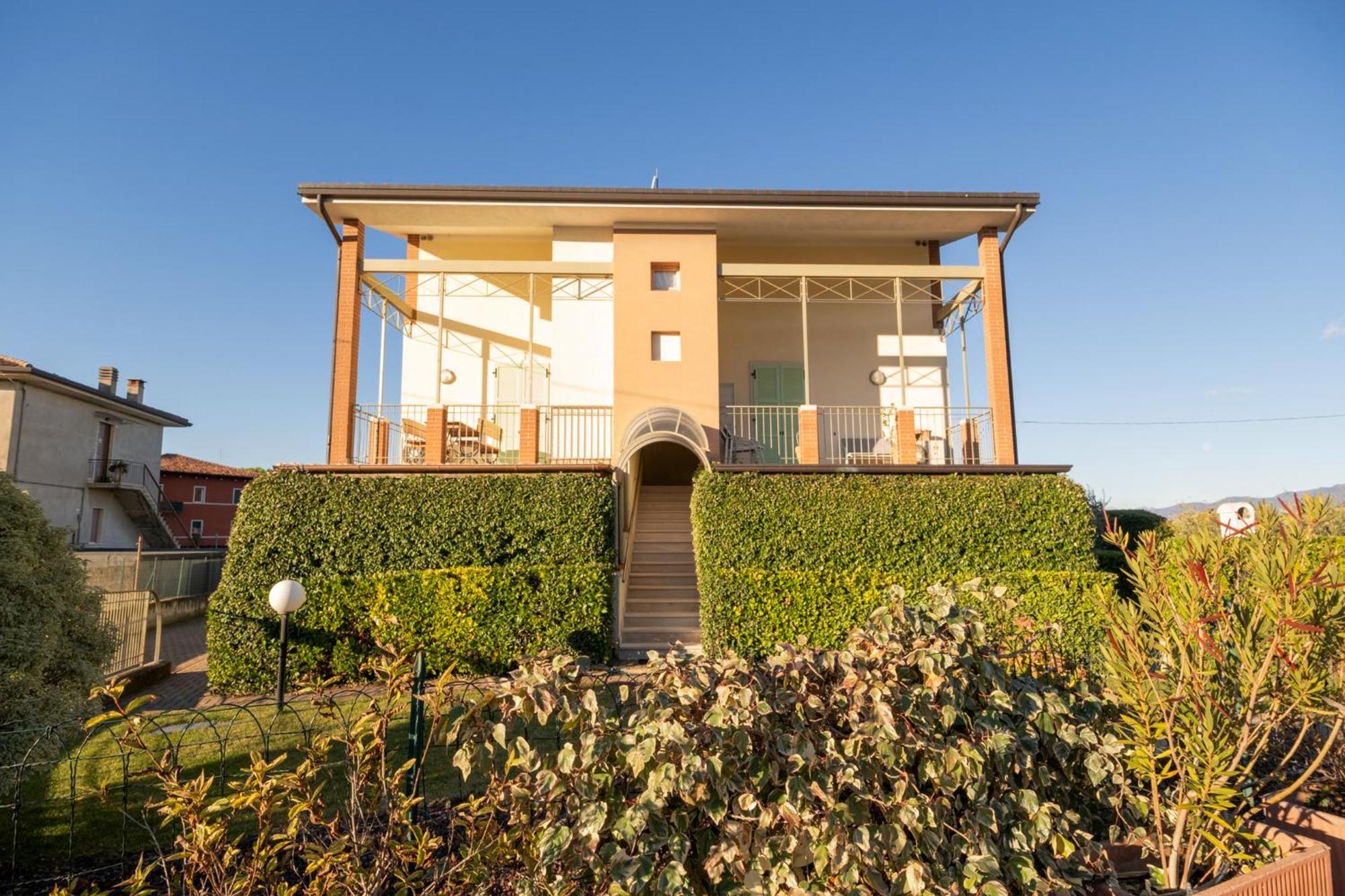 Apartmentsgarda - Rosa Chiare Bardolino Exteriér fotografie
